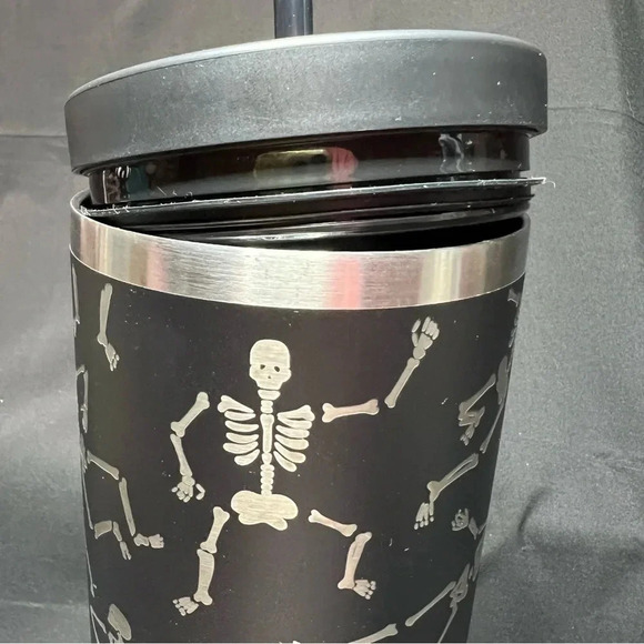 HydraPeak 2024 Stainless Steel Halloween Black & Silver Skeleton 40 OZ. Tumbler - Picture 11 of 12